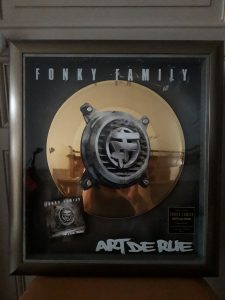 Disque d'or FONKY FAMILY ART DE RUE